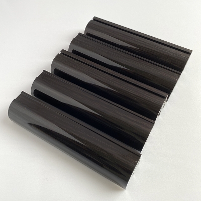 Wooden grain electrophorsis