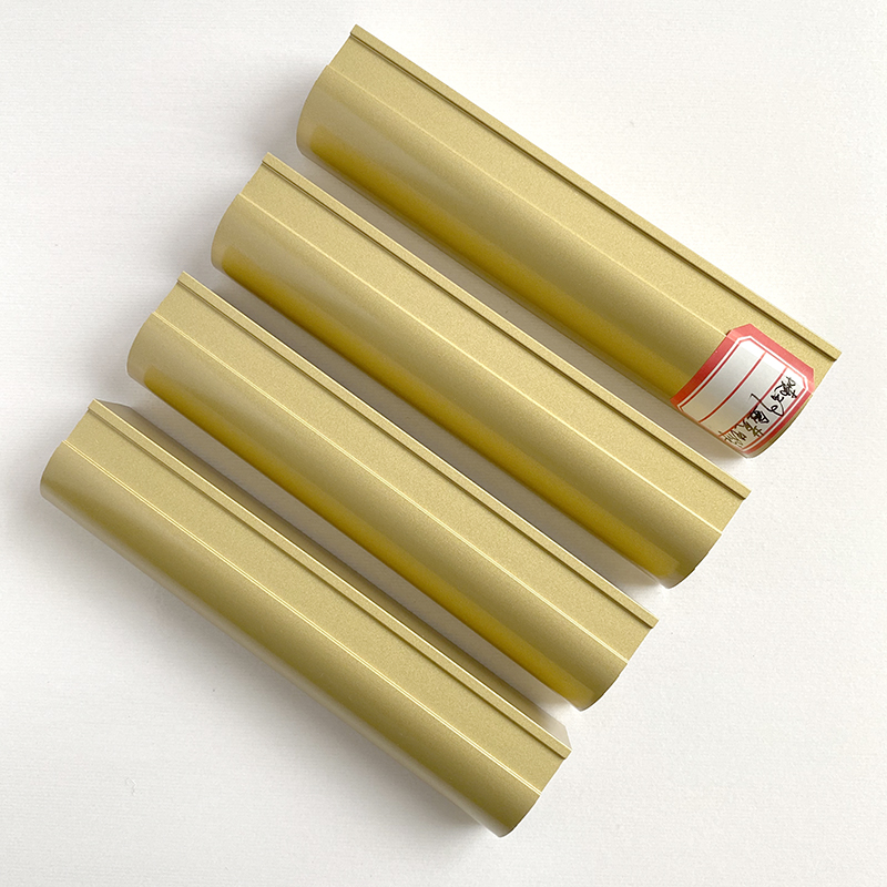 Golden sandblasting anodize